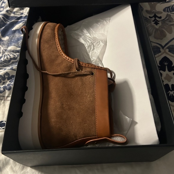 Men’s coach shoes - Picture 2 of 3